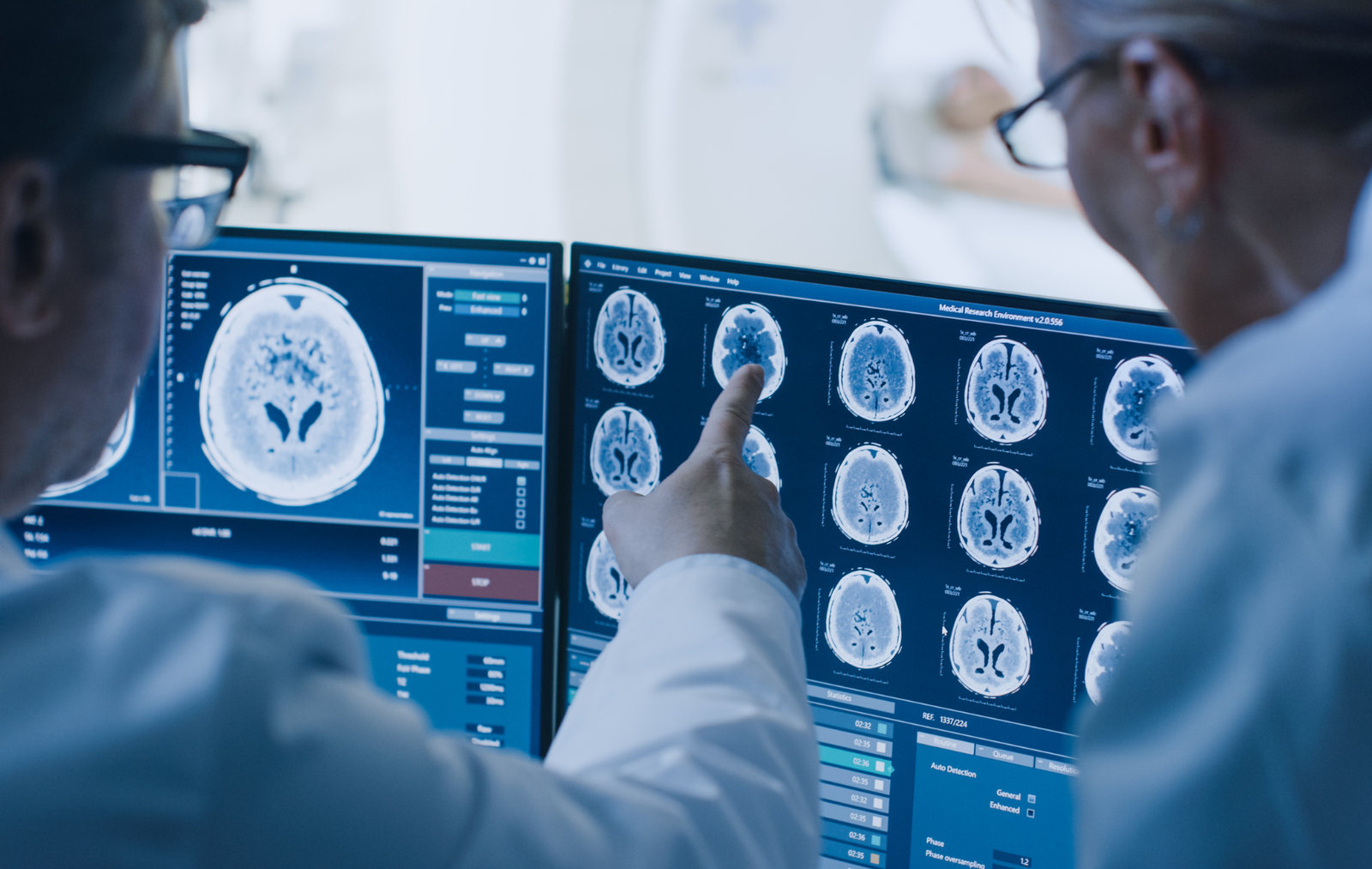 Mindcope - Mental Illness Brain Scan: Identifying Warning Signs of Nervous Breakdowns